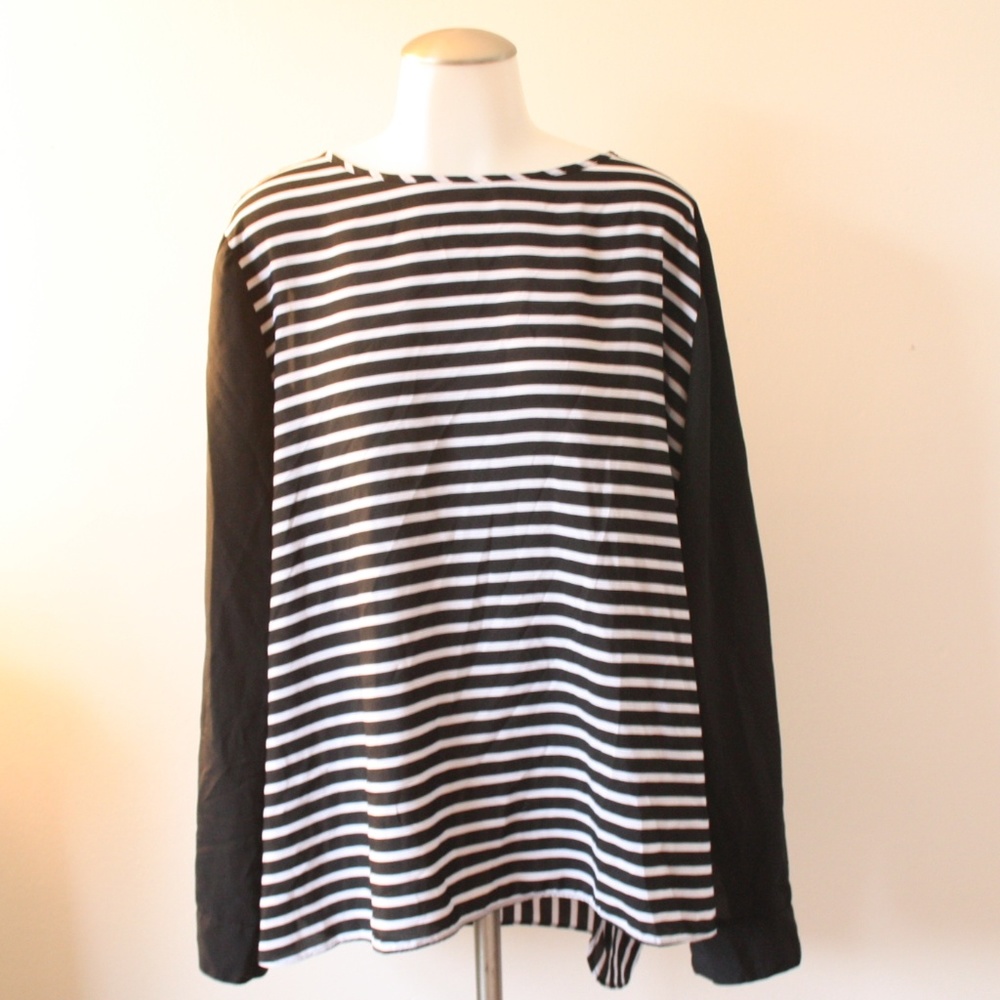 XXL Old Navy Black & White Top